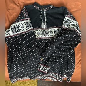 DALE OF NORWAY SWEATER L